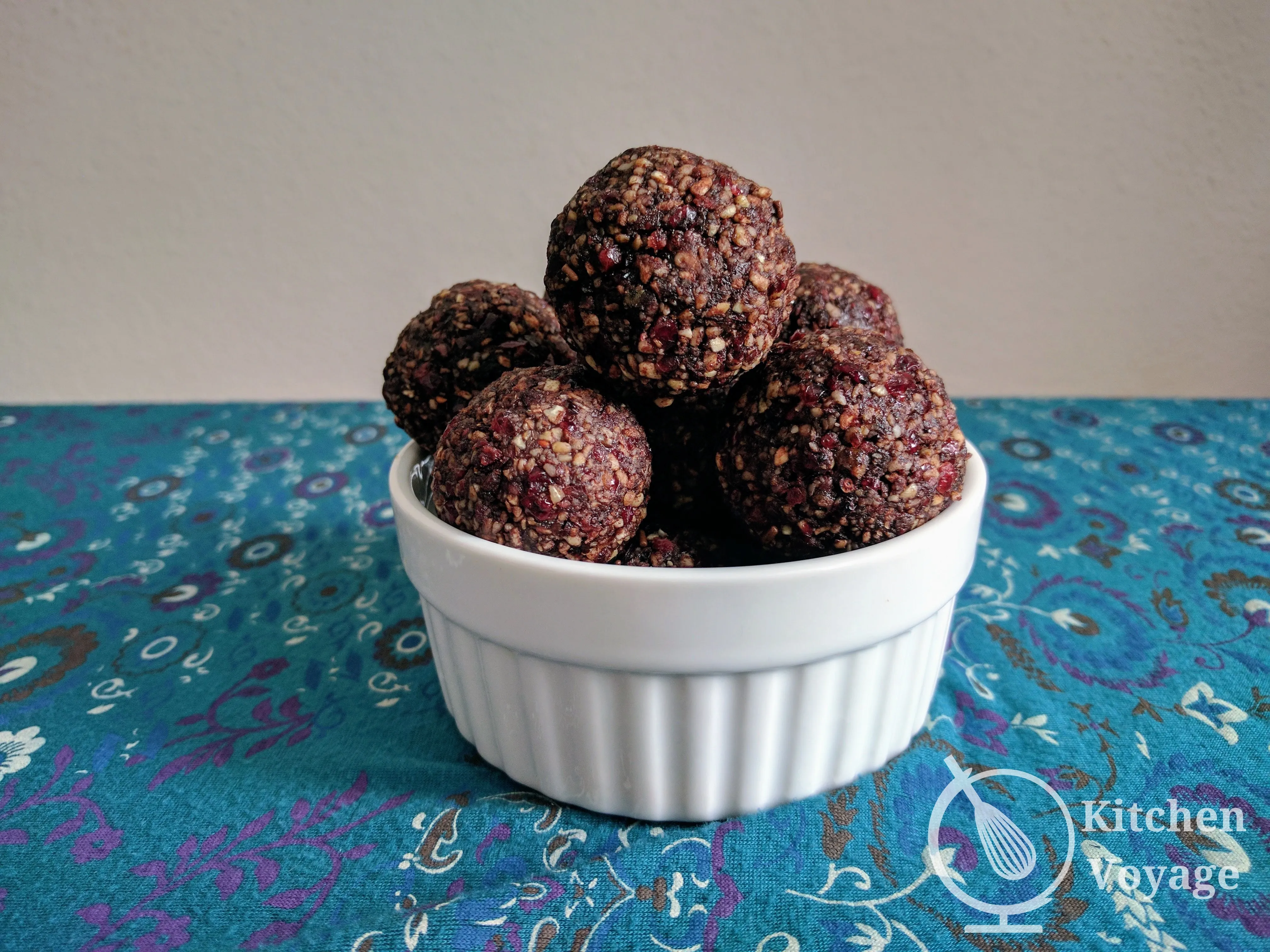 Cranberry Cashew Bites